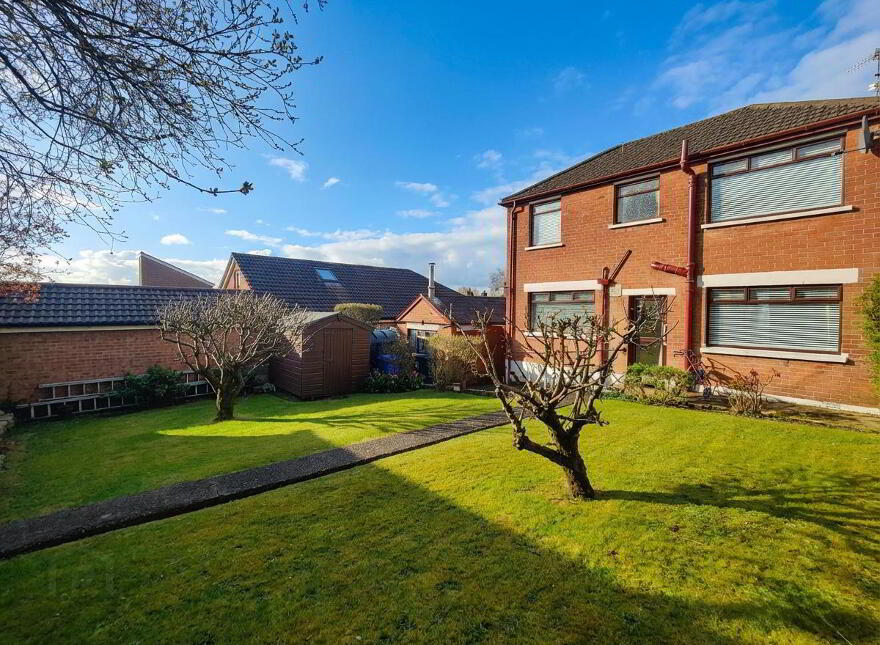 21 Abbeydale Parade, Belfast, BT14 7HJ