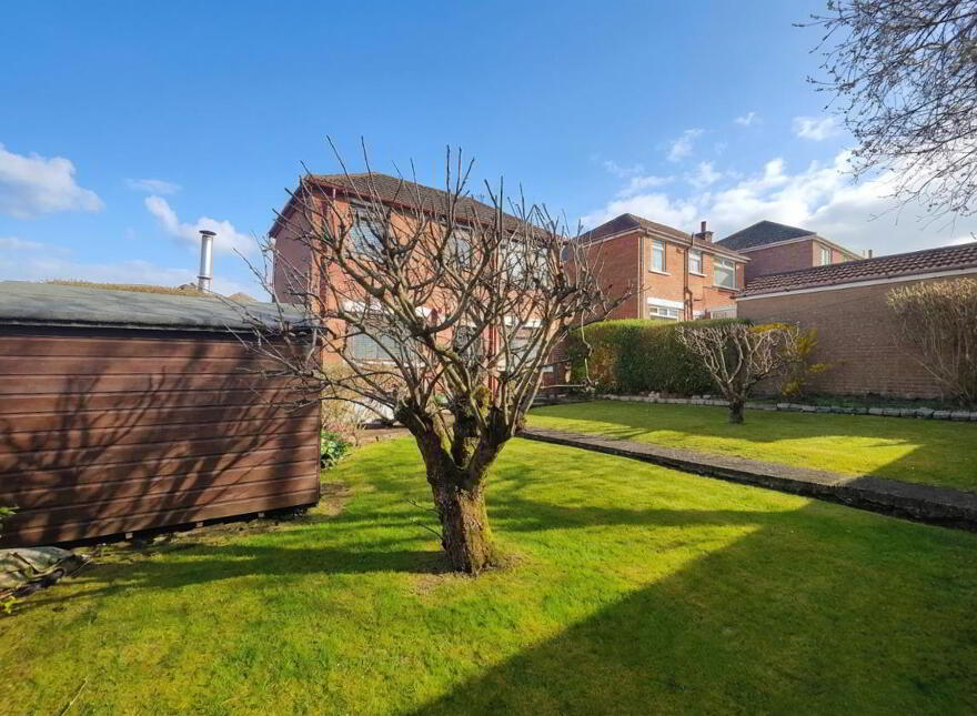 21 Abbeydale Parade, Belfast, BT14 7HJ