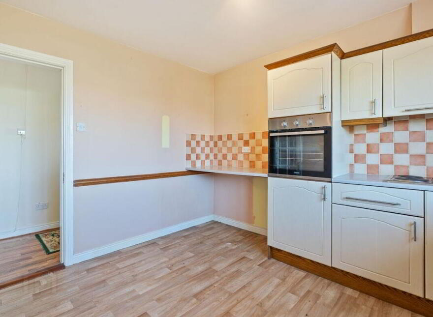 42 Summerdale Lawn, Ballyclamasy, Youghal, P36R596