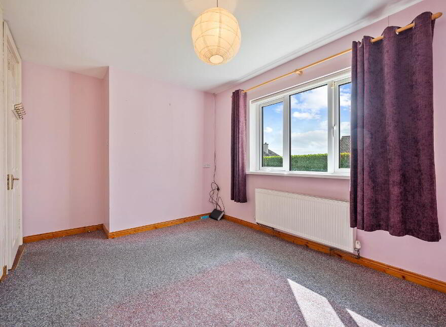 42 Summerdale Lawn, Ballyclamasy, Youghal, P36R596