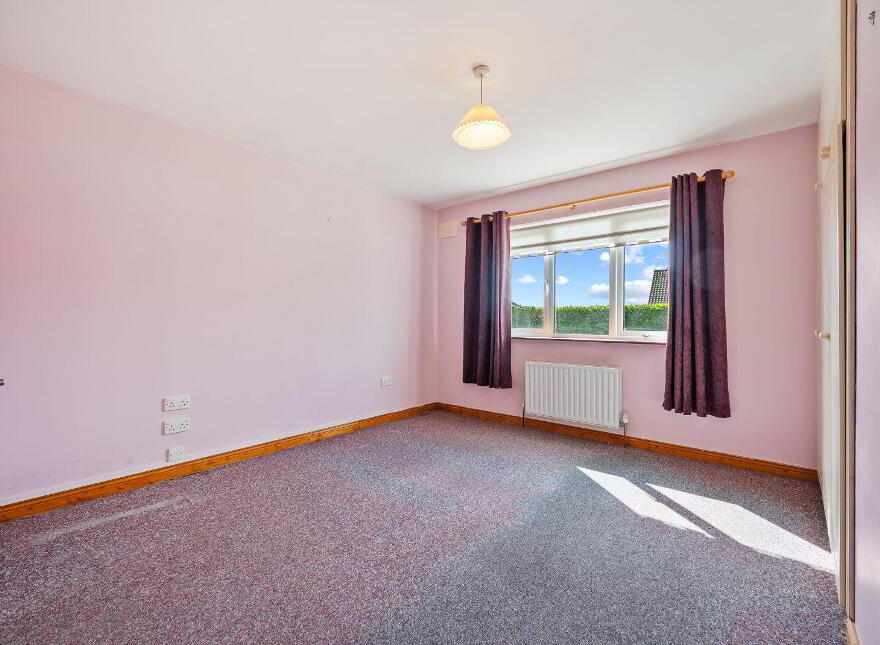 42 Summerdale Lawn, Ballyclamasy, Youghal, P36R596
