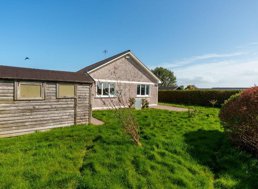 42 Summerdale Lawn, Ballyclamasy, Youghal, P36R596