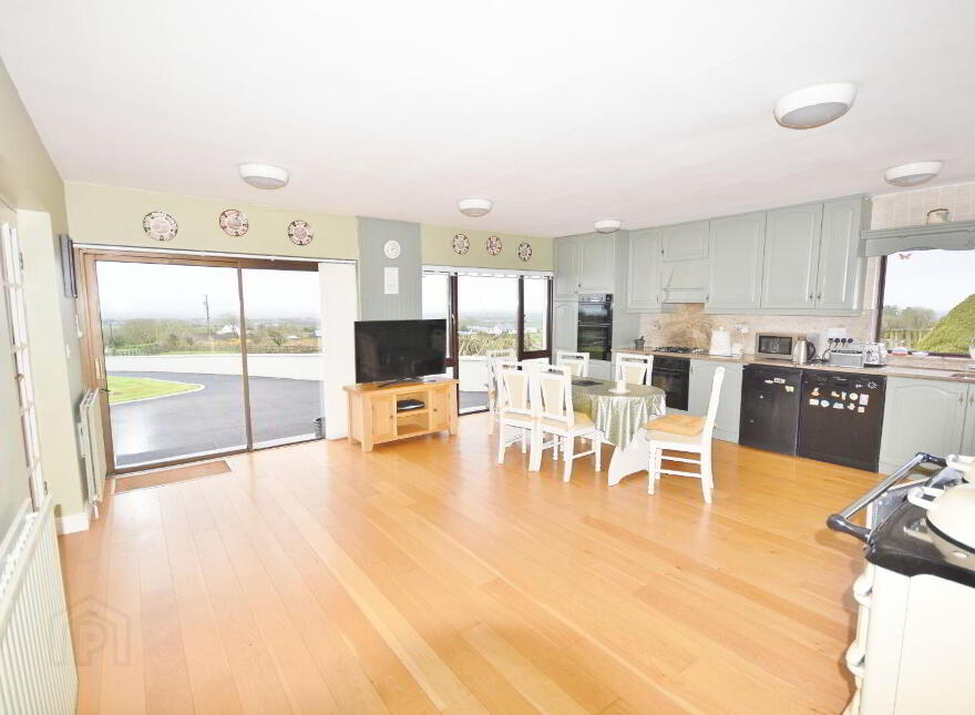The Cooleen, Lacka, Lisselton, V31PX76