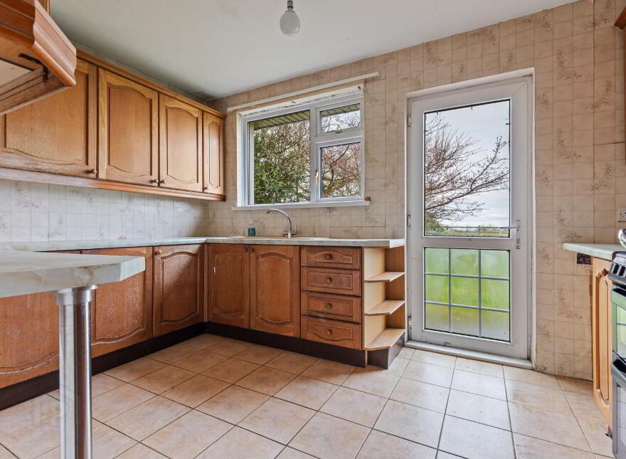 50 Donaghadee Road, Groomsport, Bangor, BT19 6LH