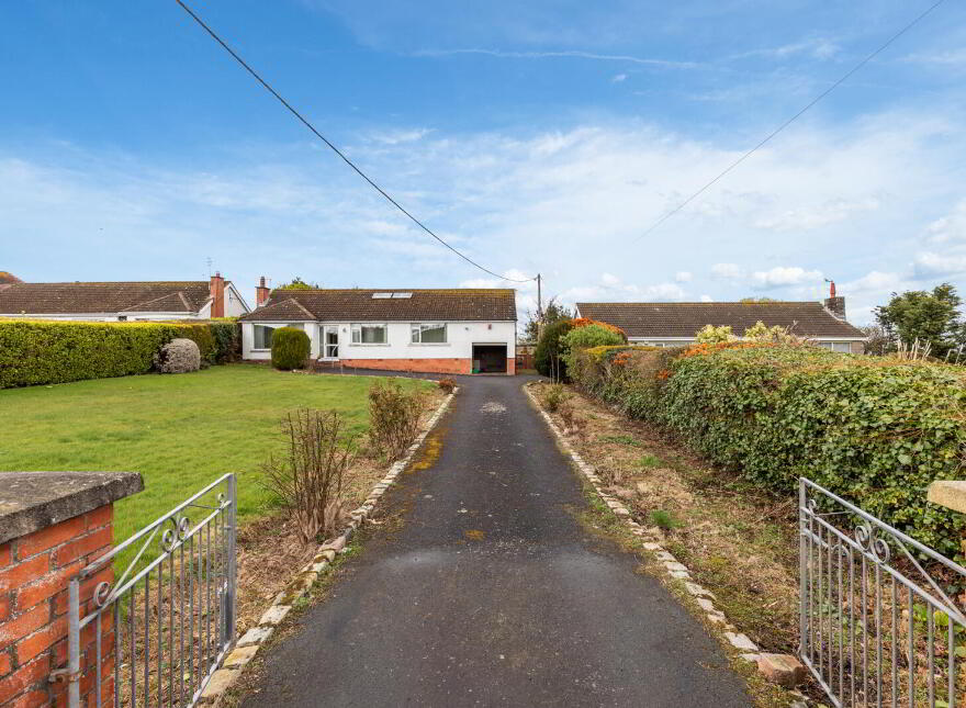 50 Donaghadee Road, Groomsport, Bangor, BT19 6LH