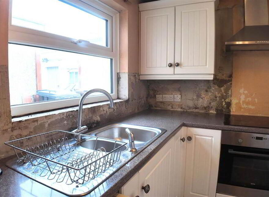 50 Moat Road, Ballymena, BT42 4DA
