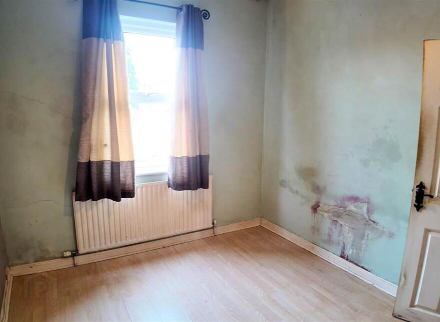 50 Moat Road, Ballymena, BT42 4DA