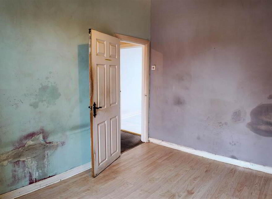 50 Moat Road, Ballymena, BT42 4DA