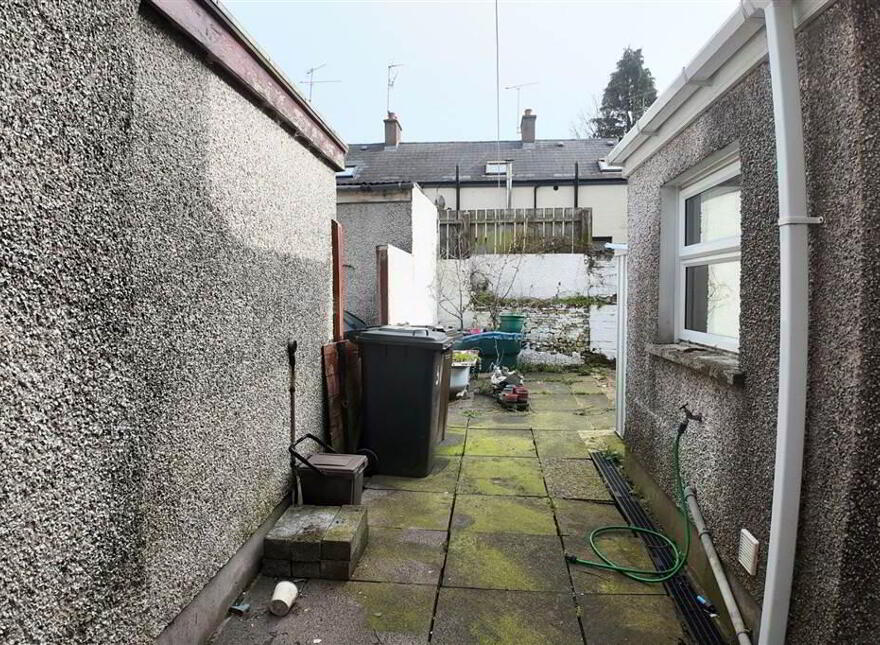 50 Moat Road, Ballymena, BT42 4DA