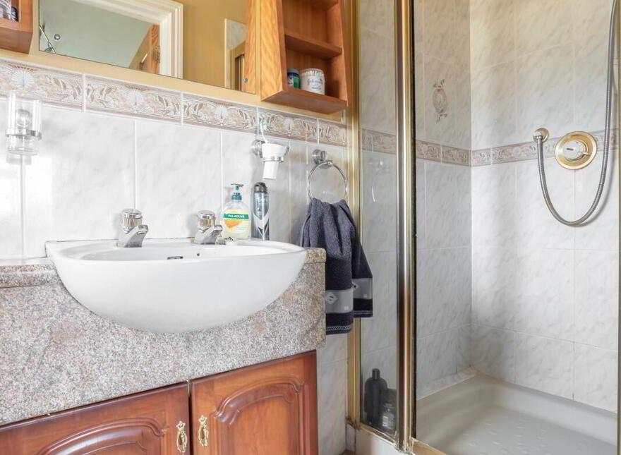 Beechlands, 69 Oakfield Road, Enniskillen, BT92 2GN