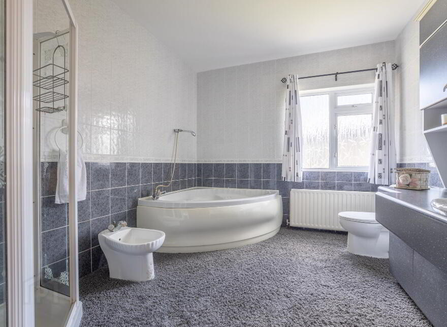 Beechlands, 69 Oakfield Road, Enniskillen, BT92 2GN