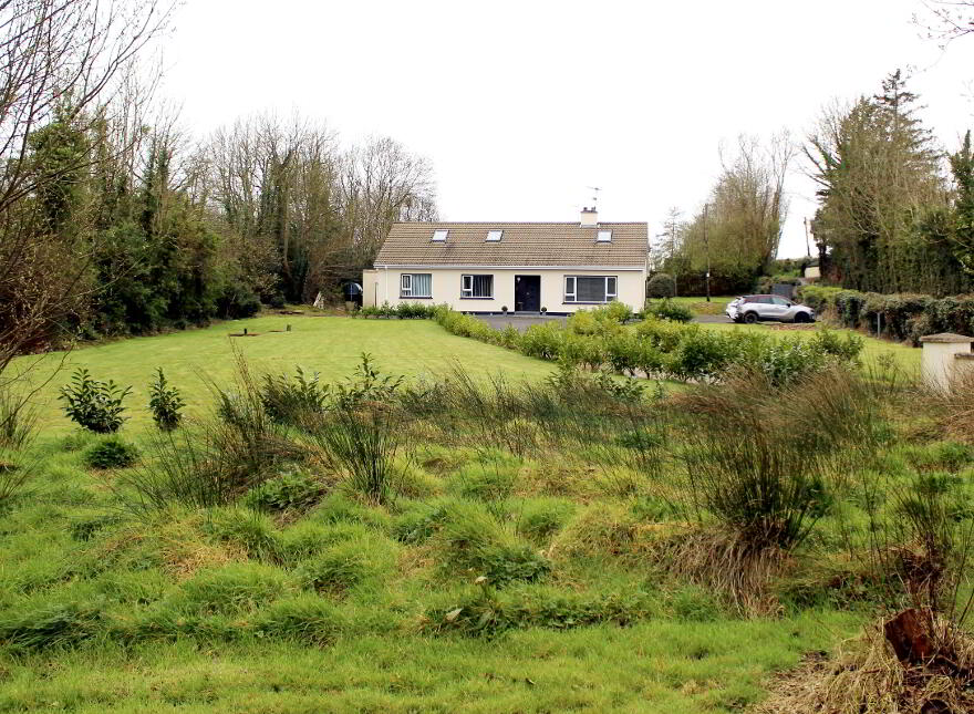Colehill, Newtowncunningham