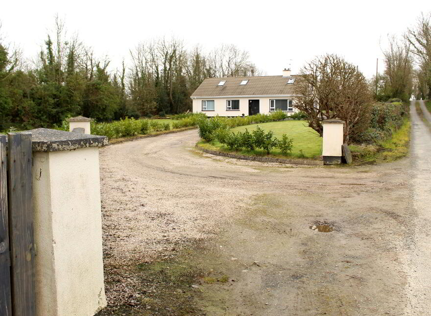 Colehill, Newtowncunningham