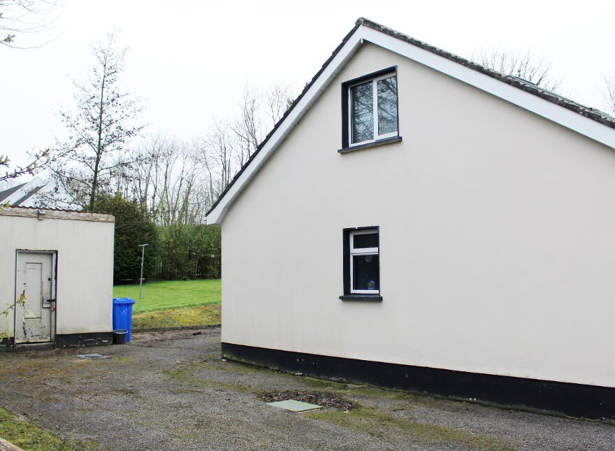 Colehill, Newtowncunningham