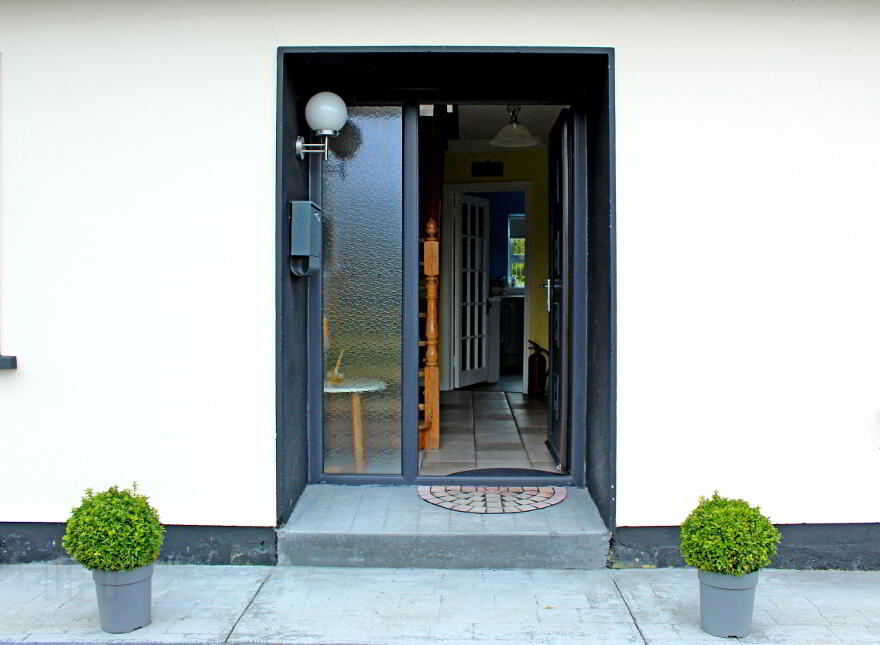 Colehill, Newtowncunningham