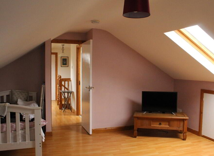 Colehill, Newtowncunningham