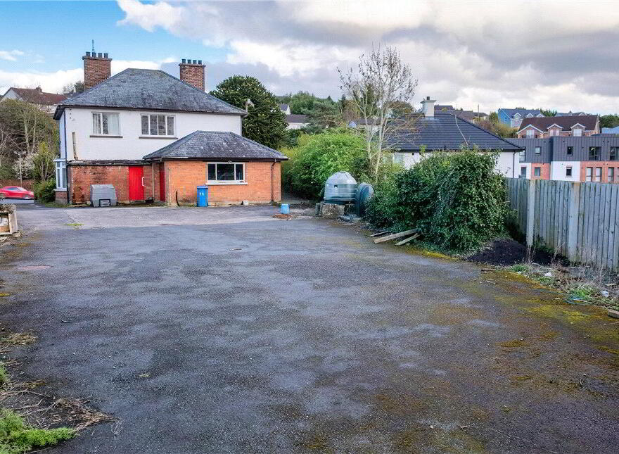 44 Belfast Road, Newry, BT34 1QA