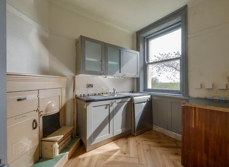 Druids Alter, 91 Ballylumford Road, Islandmagee, Larne, BT40 3RN