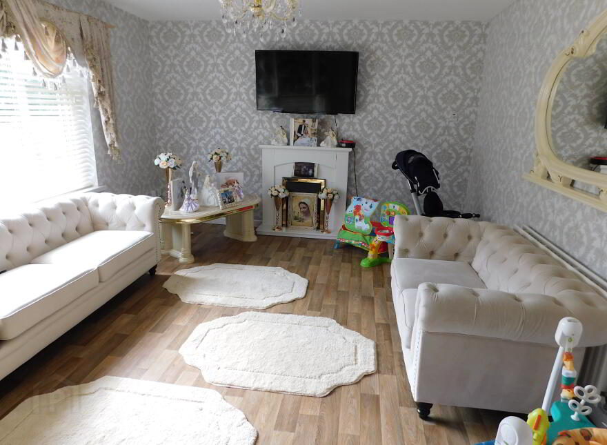 7 Glenelly Gardens, Omagh, BT79 7XG