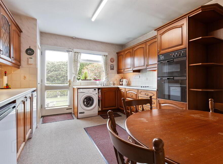 6 Woodford Road, Newtownabbey, BT36 6TS