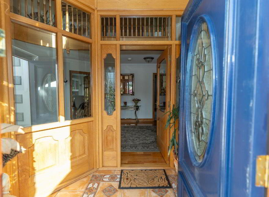 Killeavey, 1 Seafields, Warrenpoint, Newry, BT34 3TG
