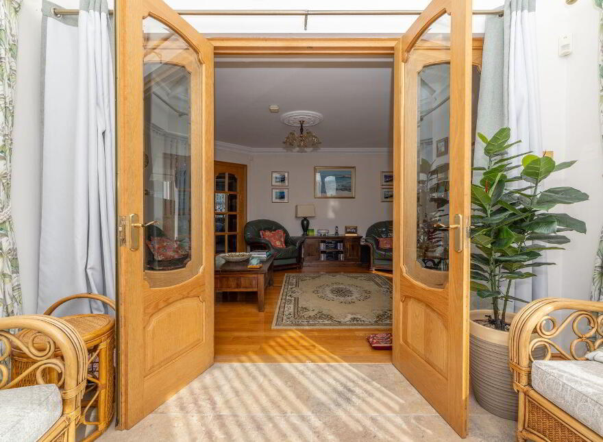 Killeavey, 1 Seafields, Warrenpoint, Newry, BT34 3TG