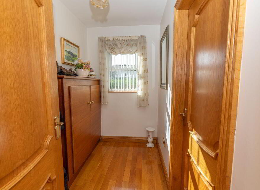 Killeavey, 1 Seafields, Warrenpoint, Newry, BT34 3TG