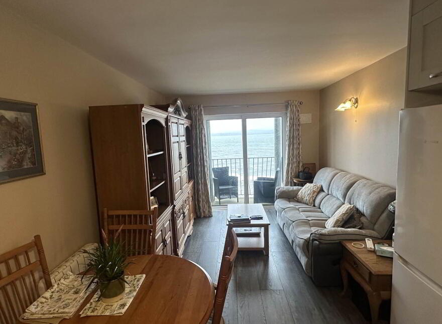 8 Swilly Apartments, Buncrana, F93D459