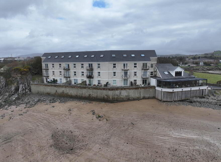 8 Swilly Apartments, Buncrana, F93D459