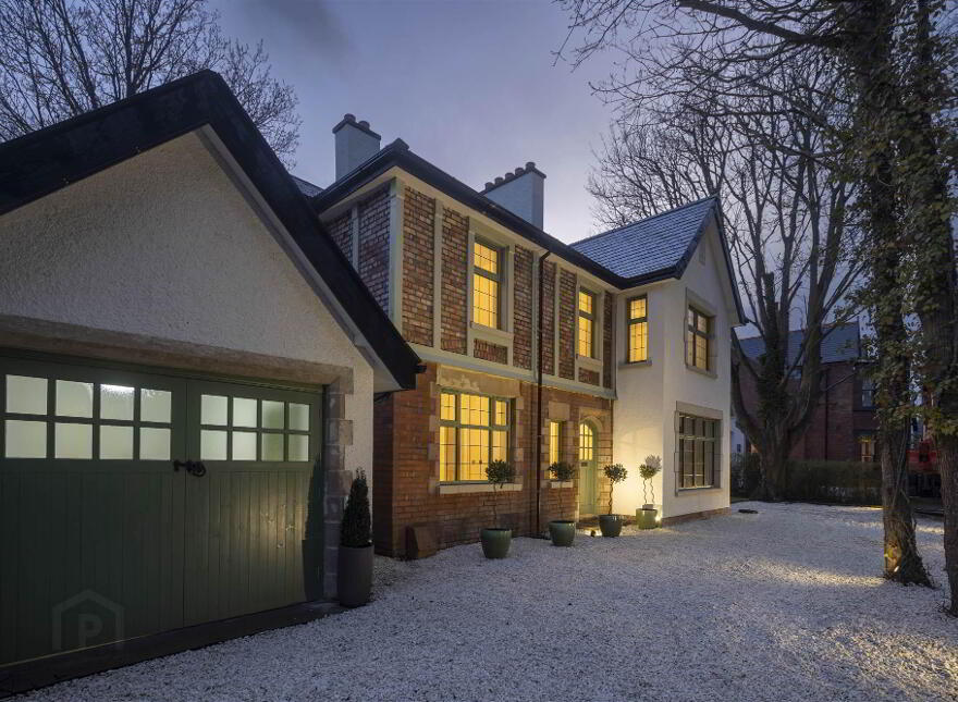 29 Myrtlefield Park, Malone, Belfast, BT9 6NF