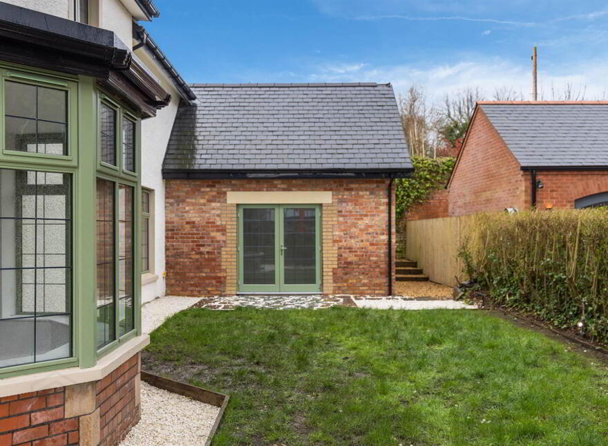 29 Myrtlefield Park, Malone, Belfast, BT9 6NF