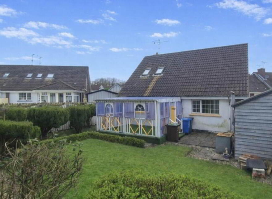 21 Strangford Park, Foyle Springs, Derry, BT48 0JW