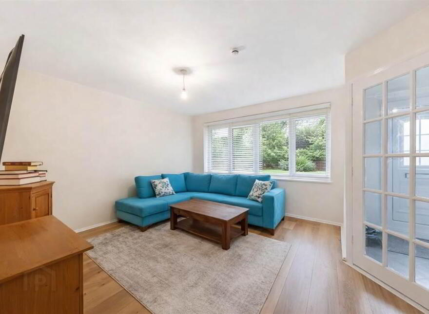 18 Erinvale Drive, Finaghy, Belfast, BT10 0GE