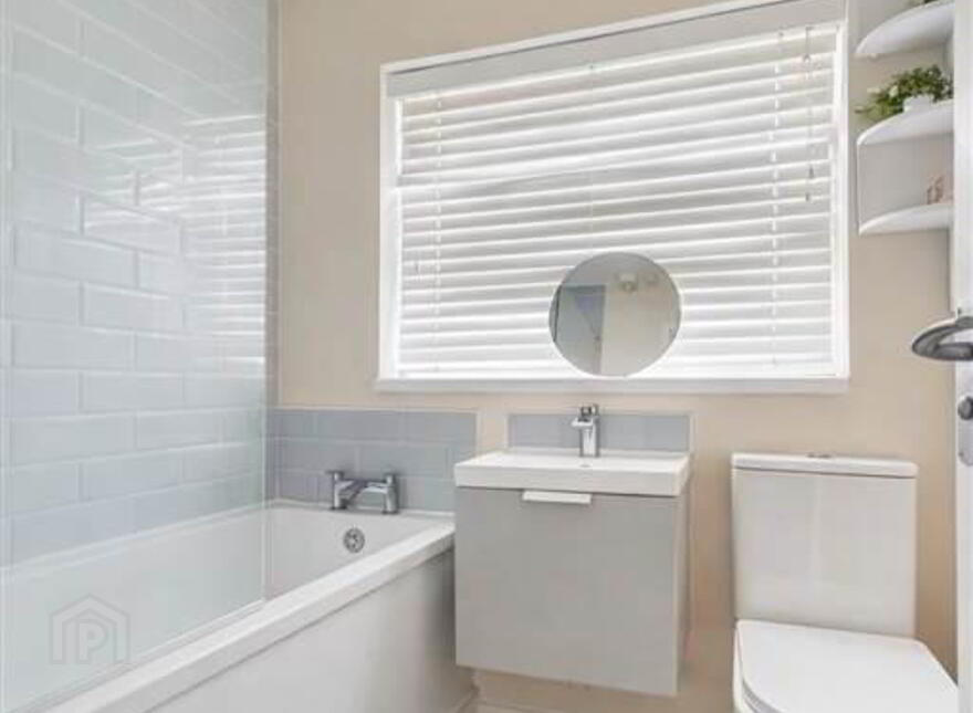 18 Erinvale Drive, Finaghy, Belfast, BT10 0GE