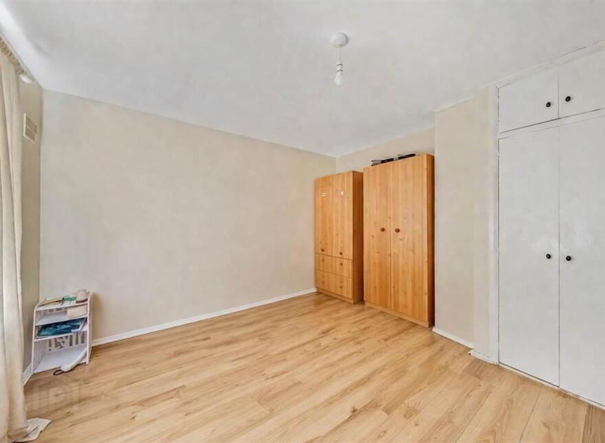 18 Erinvale Drive, Finaghy, Belfast, BT10 0GE