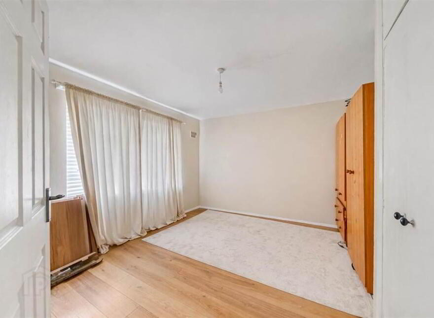18 Erinvale Drive, Finaghy, Belfast, BT10 0GE