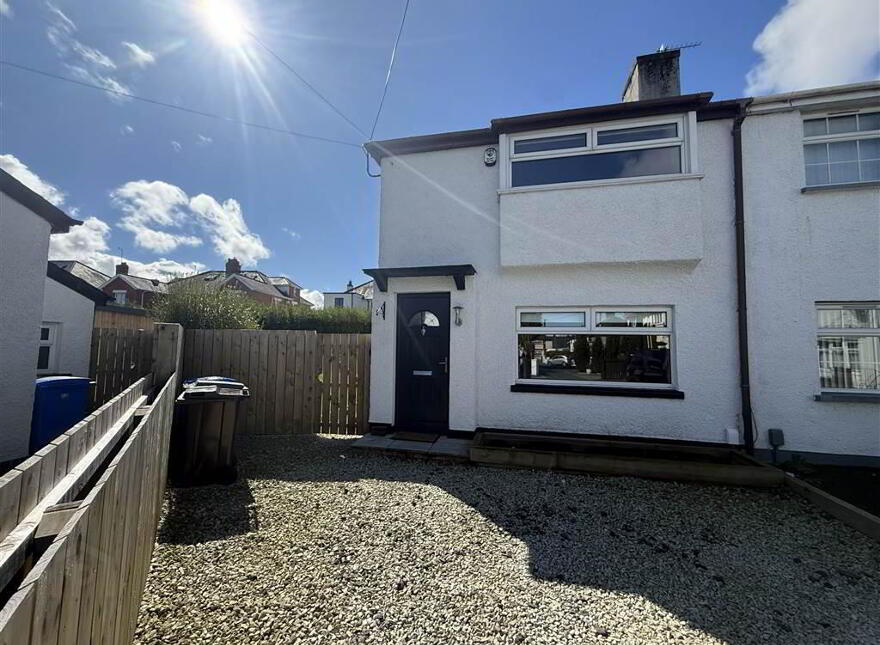 10 Lille Park, Belfast, BT10 0LR