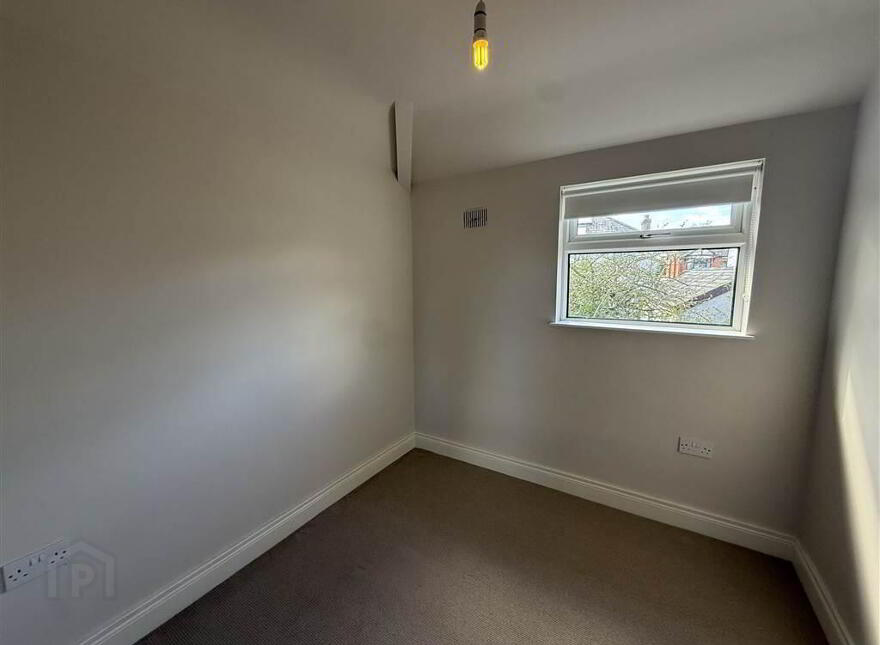 10 Lille Park, Belfast, BT10 0LR