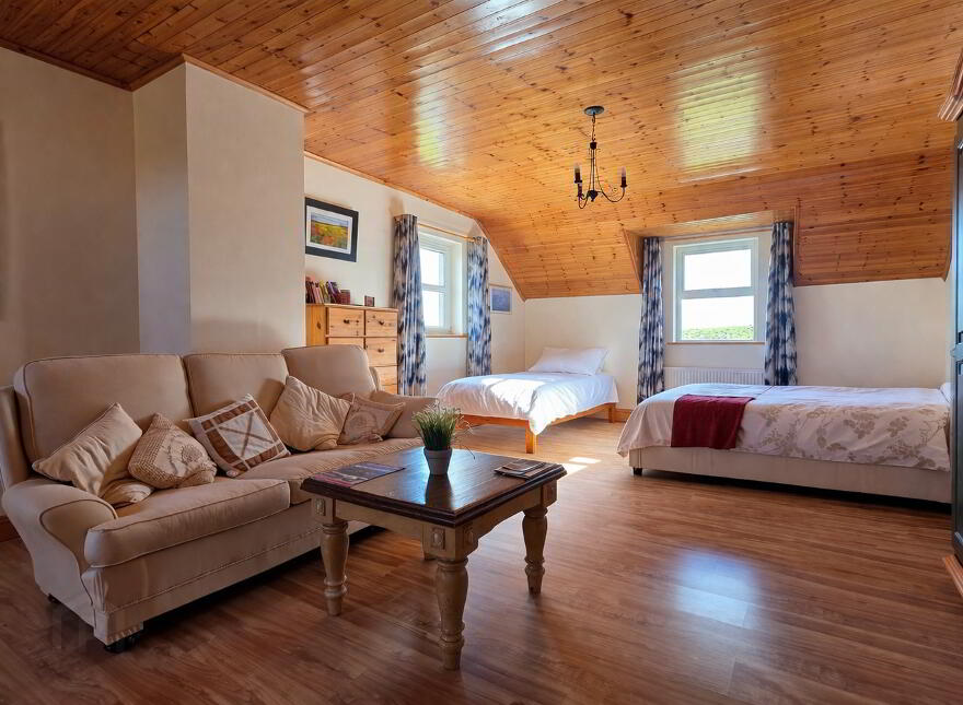 Shepperton, Shreelane, Skibbereen, P81AC86