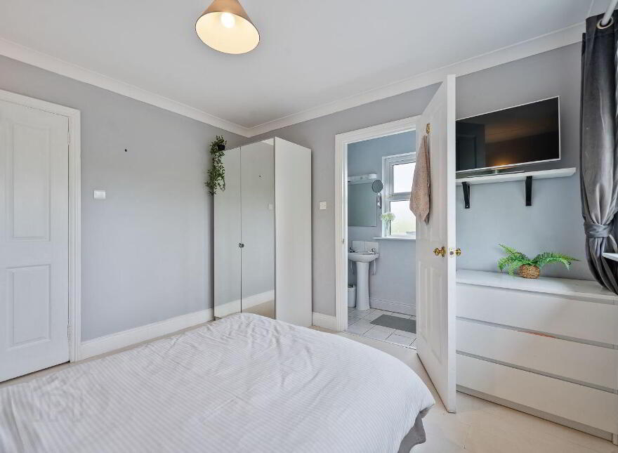 Riverview Lodge, Riverview Gardens, Ballyvolane, T23F9N7