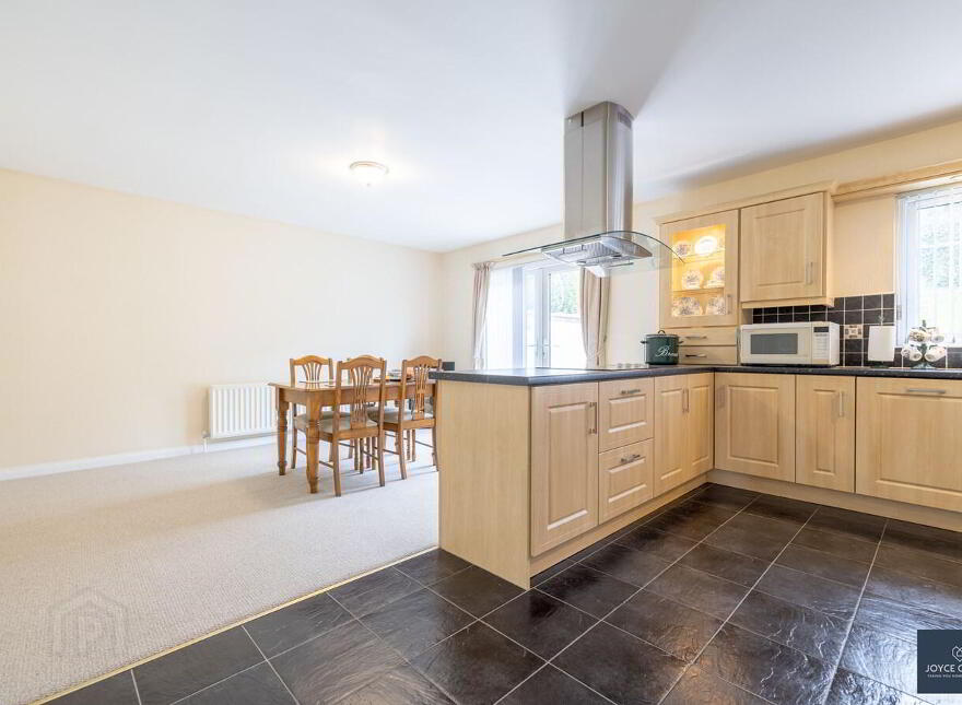 10 Oakridge, Banbridge, BT32 4RT