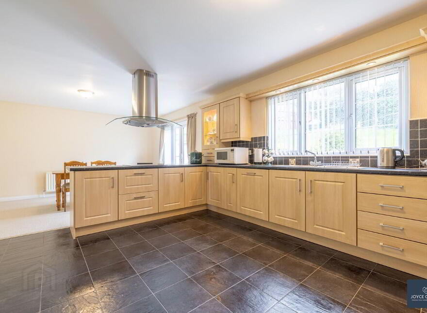 10 Oakridge, Banbridge, BT32 4RT