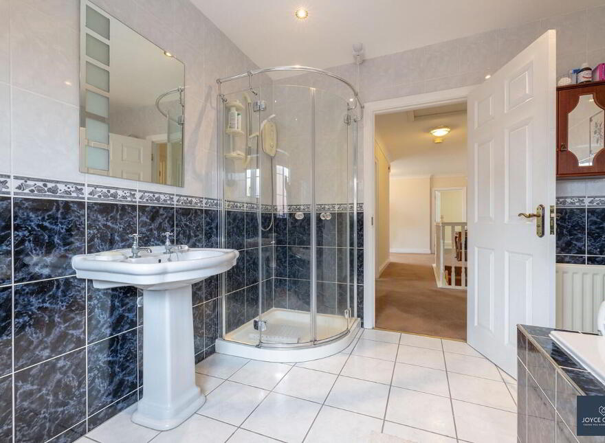 10 Oakridge, Banbridge, BT32 4RT