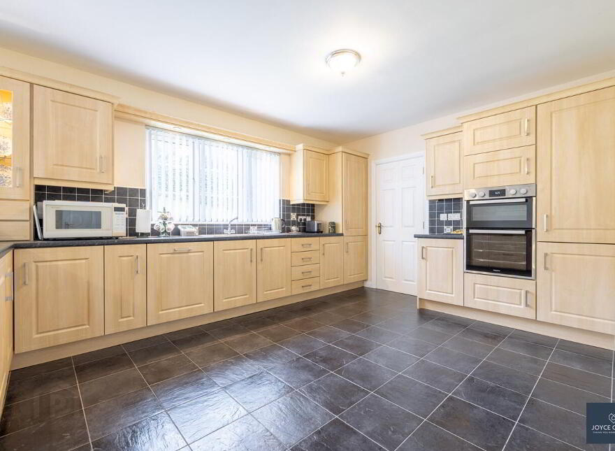 10 Oakridge, Banbridge, BT32 4RT