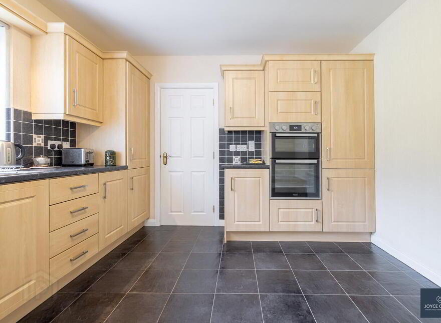 10 Oakridge, Banbridge, BT32 4RT