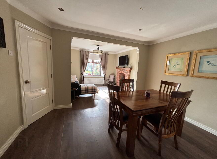 6 Charlemont Square North, Bessbrook, Newry, BT35 7AE