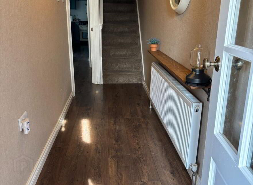6 Charlemont Square North, Bessbrook, Newry, BT35 7AE