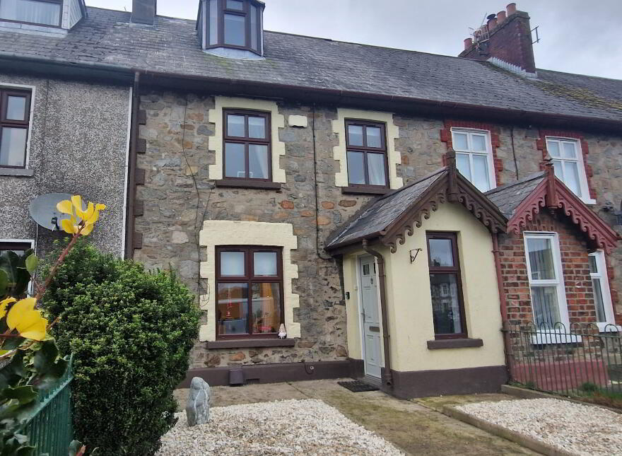 6 Charlemont Square North, Bessbrook, Newry, BT35 7AE