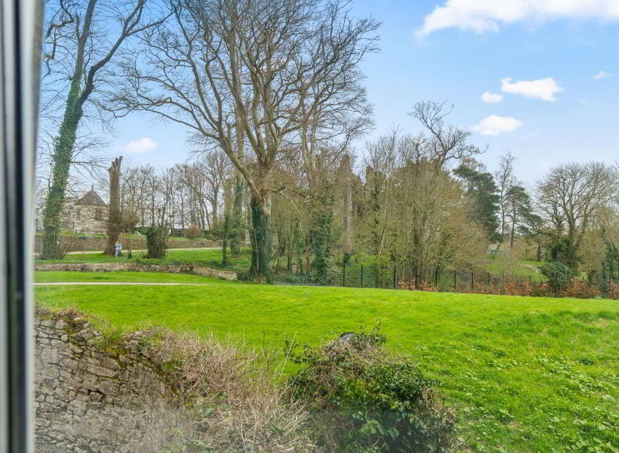 2 Castlewood, Bridge Street, Mallow, P51X079
