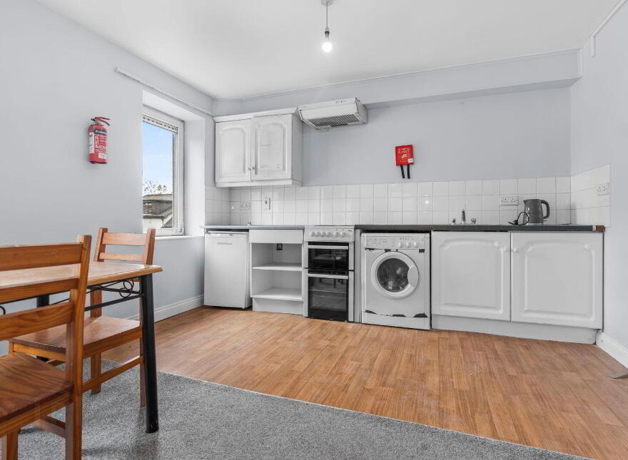 2 Castlewood, Bridge Street, Mallow, P51X079